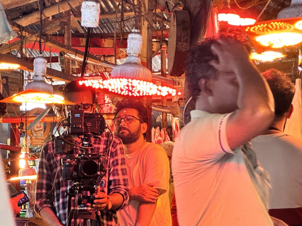 Night shoot — market location