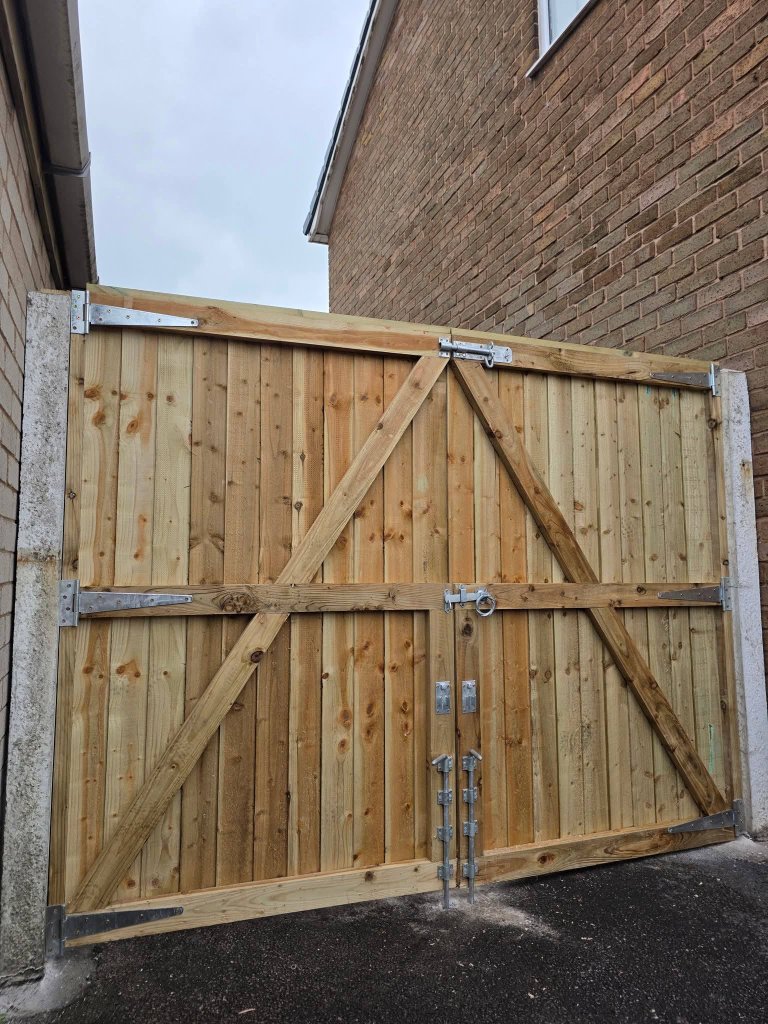 Double Driveway Gates