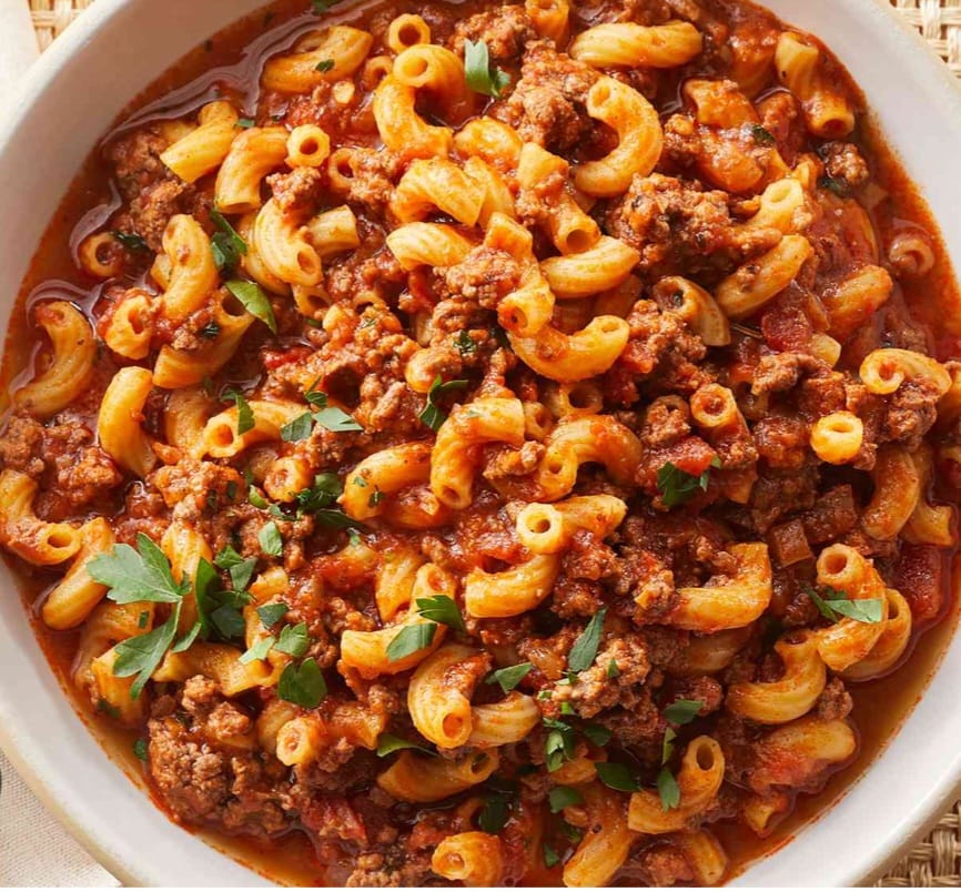 FRIDAY American Goulash (THAT’S YOUR FRIDAY FAMILY POT) It’s easy, meaty, cheesy & kids love it.....