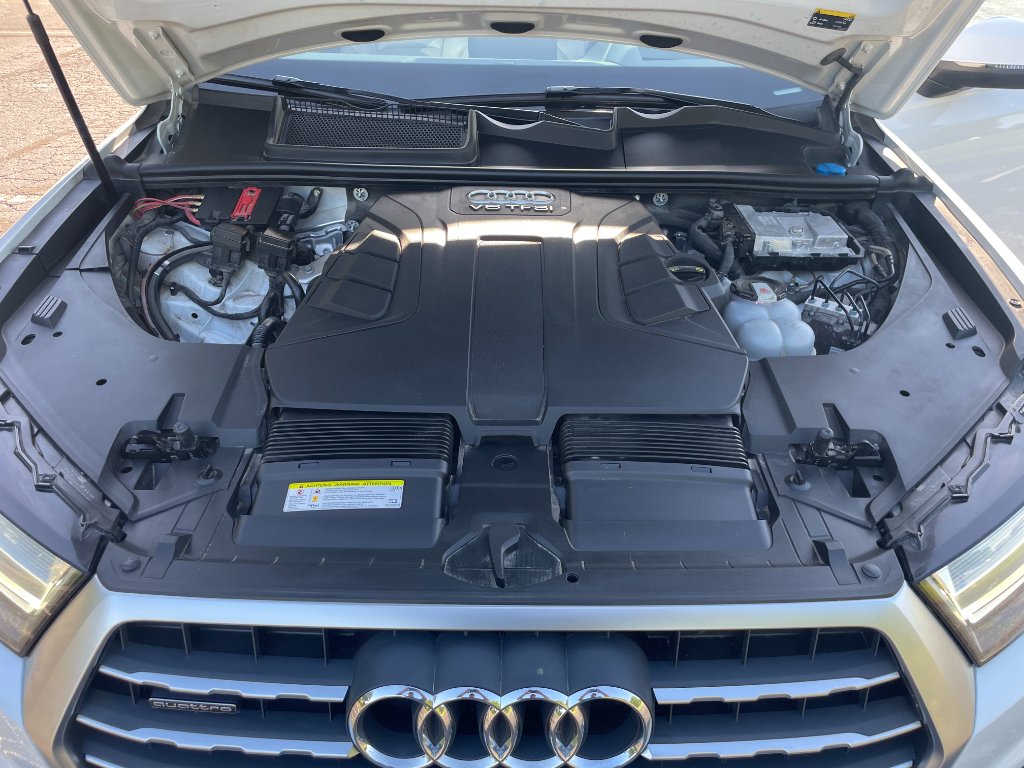 2018 Audi Q7 Prestige thumbnail 5