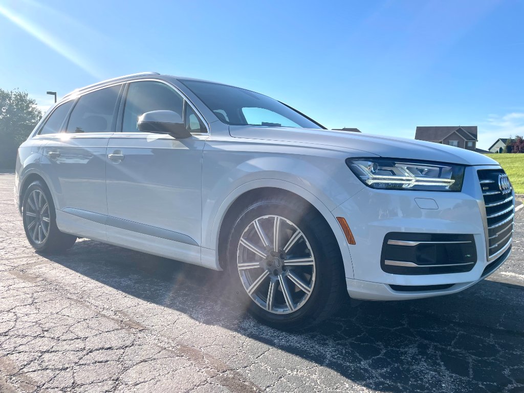 2018 Audi Q7 Prestige thumbnail 2