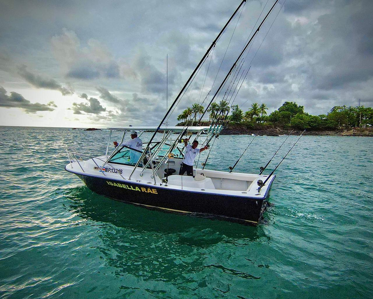 Isabella 28' Rampage Fishing Boat fishing boat in Quepos Costa Rica