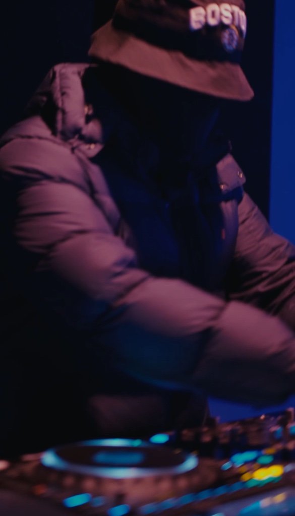 DJ Chief performing live