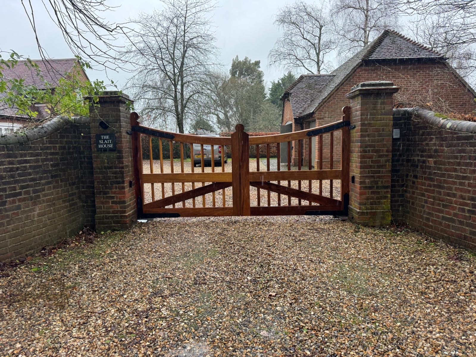 Bespoke timber driveway gate by CJ Marra — 14