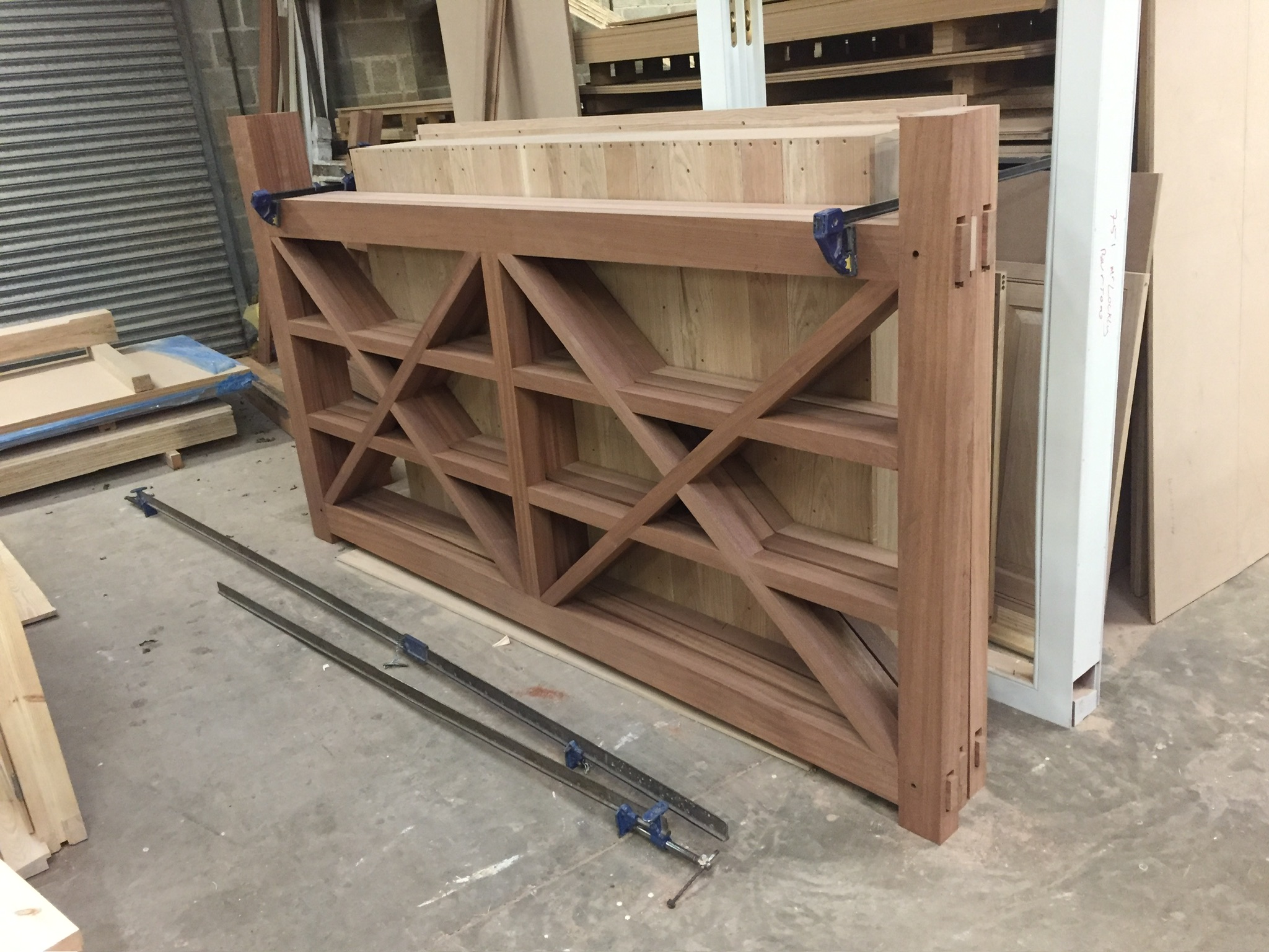Bespoke timber driveway gate by CJ Marra — 17