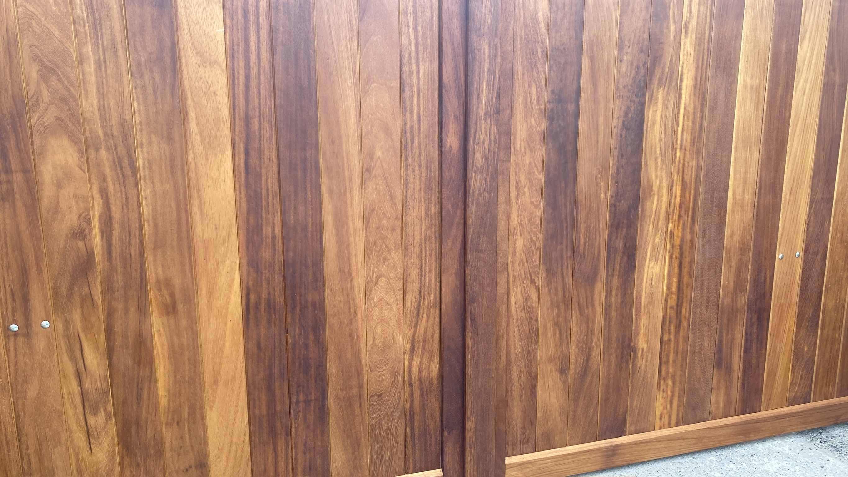Bespoke timber driveway gate by CJ Marra — 2