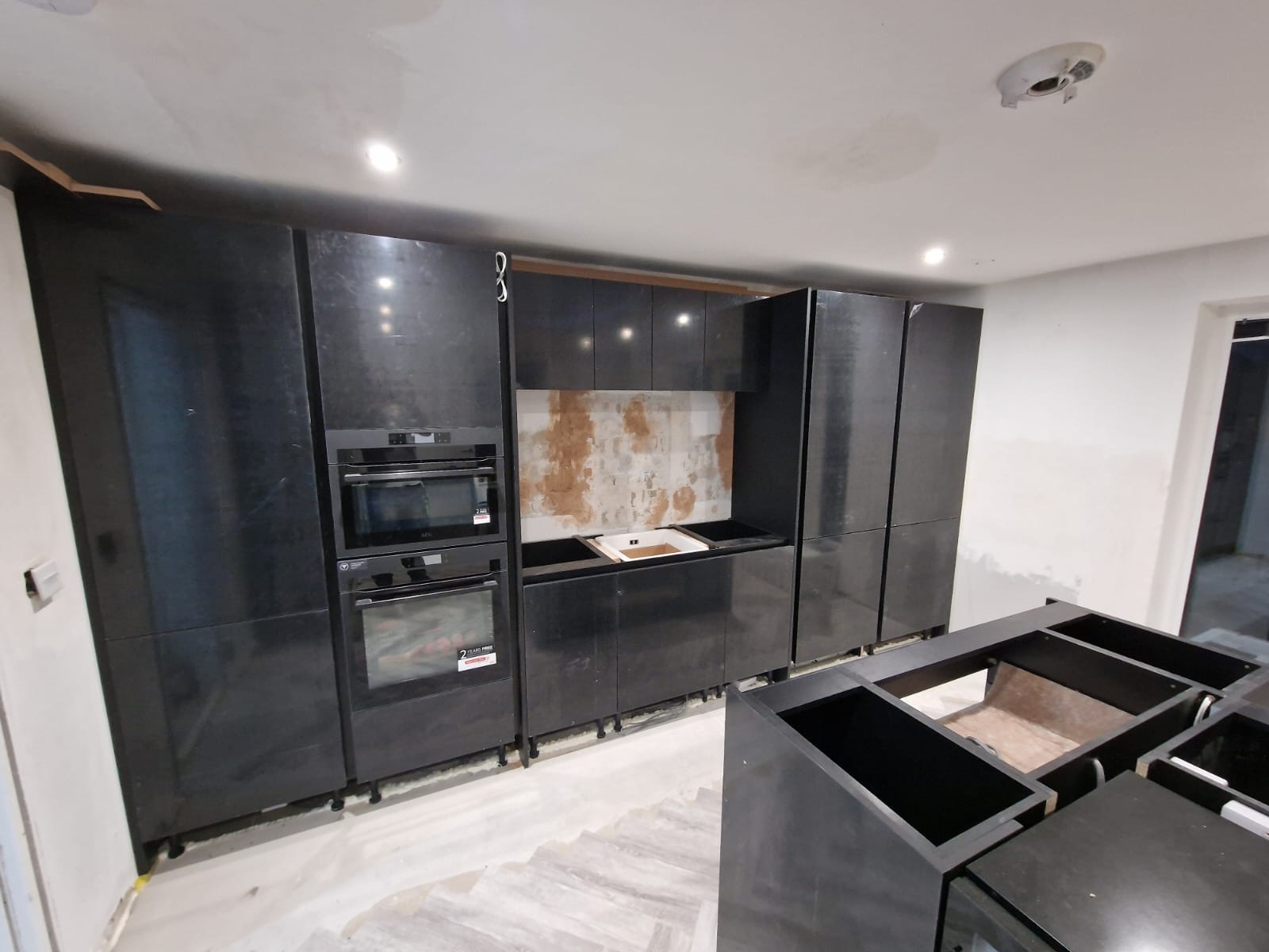 Pink Island Shaker Kitchen — detail 1 by CJ Marra Cabinets & Carpentry