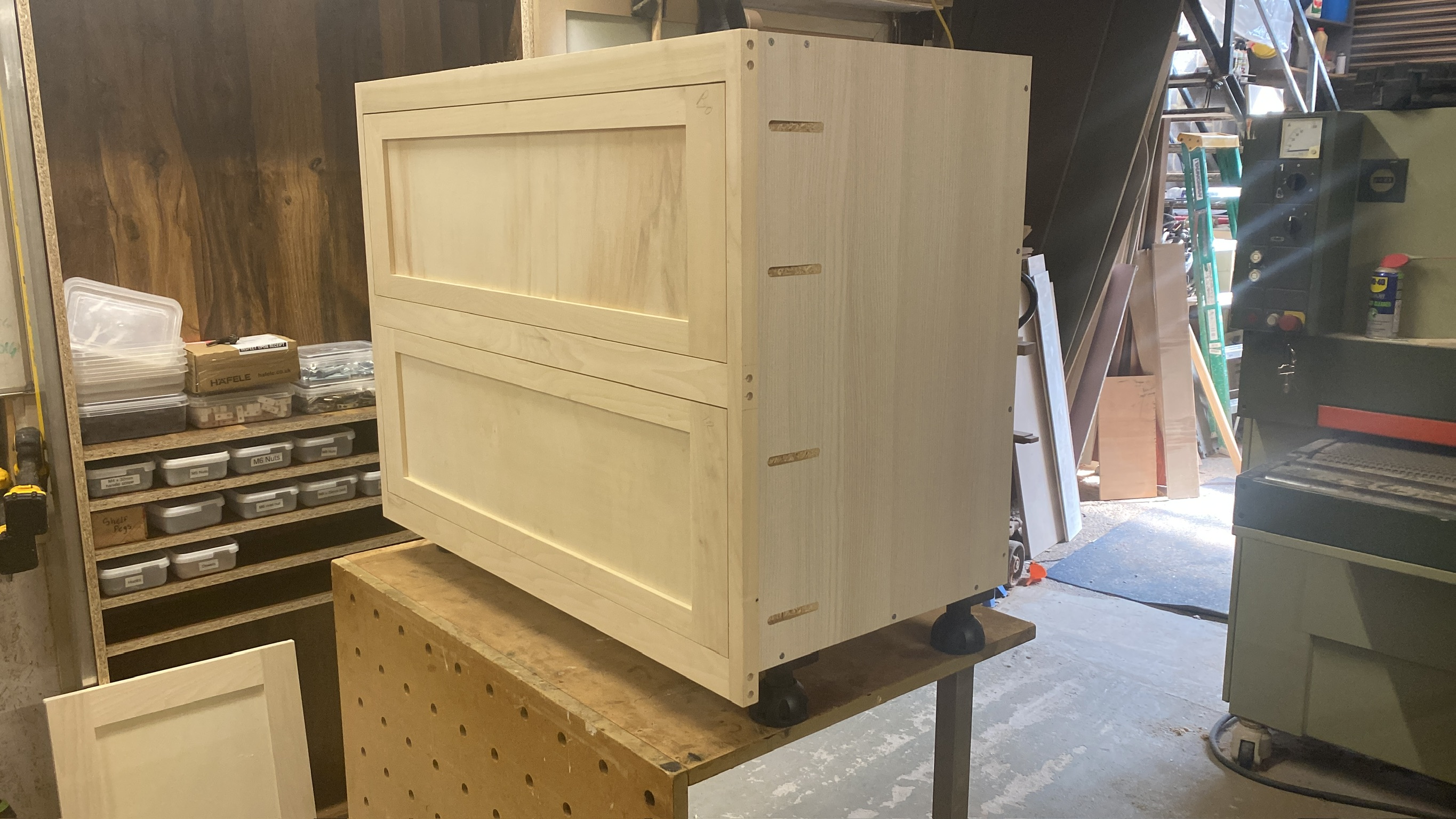 Bespoke Timber Driveway Gates — detail 2 by CJ Marra Cabinets & Carpentry