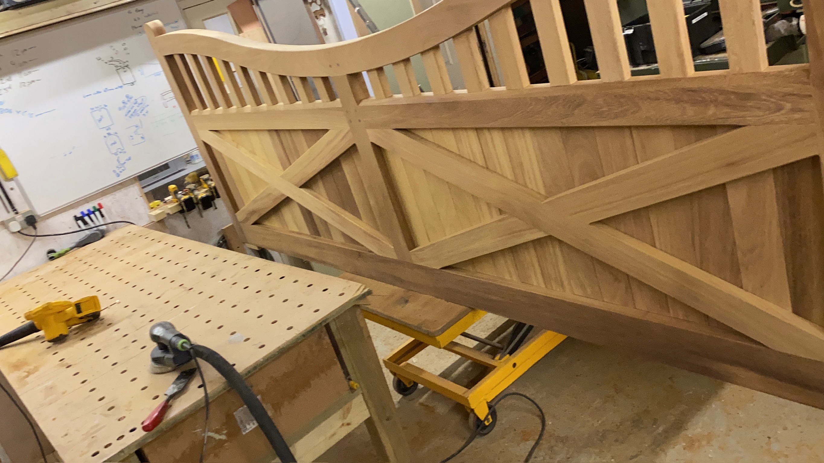 Bespoke timber driveway gate by CJ Marra — 20