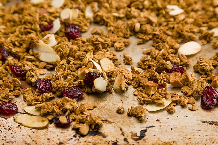 Tarçınlı Bademli Granola