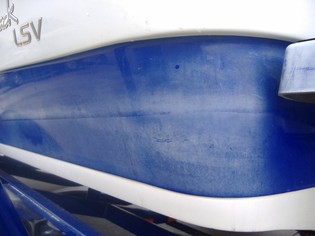 Hull Polish & Oxidation Removal