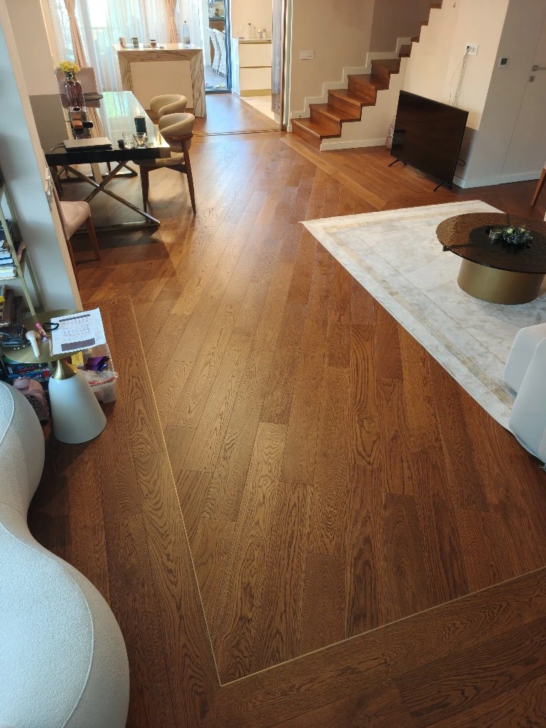 Warm Interior House 8
