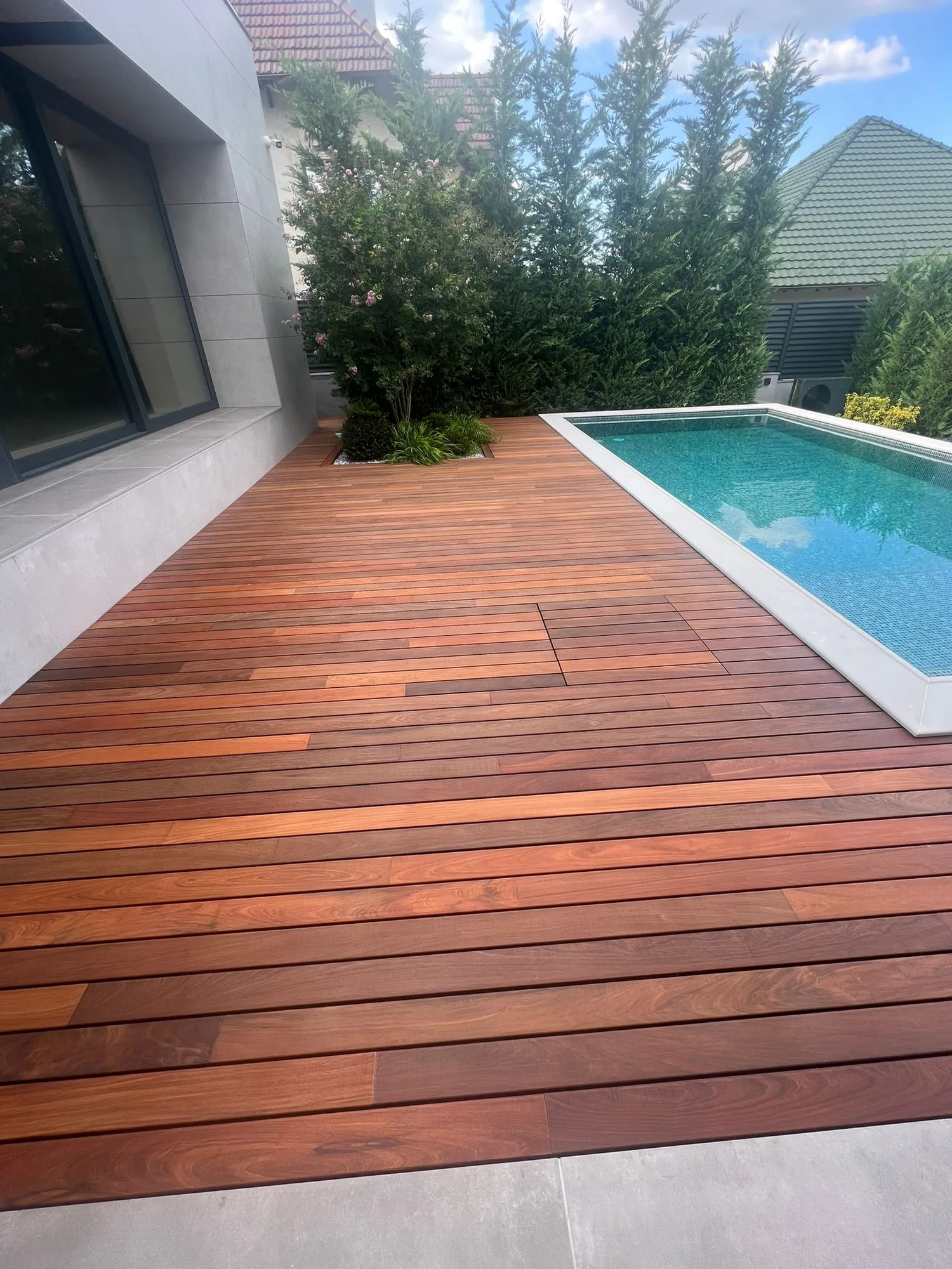 Chișinău Pool Villa - decking and cladding - Chișinău, Republic of Moldova - Floors4You