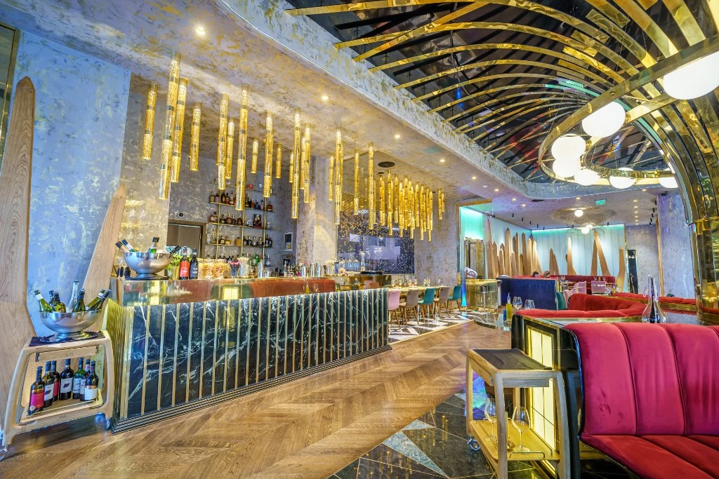 Tuya Restaurant Herăstrău 10