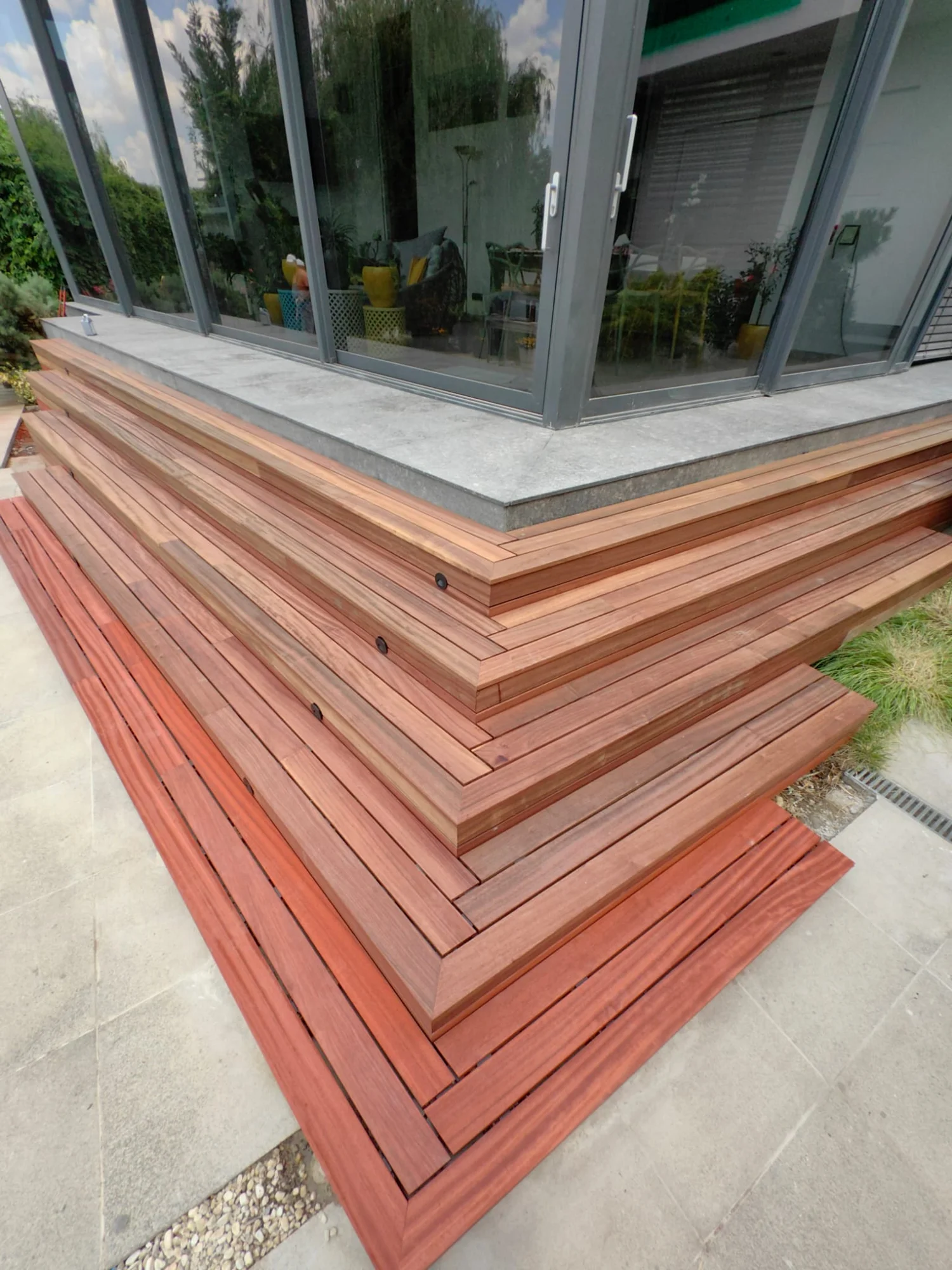 Corbeanca Padauk Steps – trepte exterioare din Padauk – Corbeanca, Ilfov – Floors4You