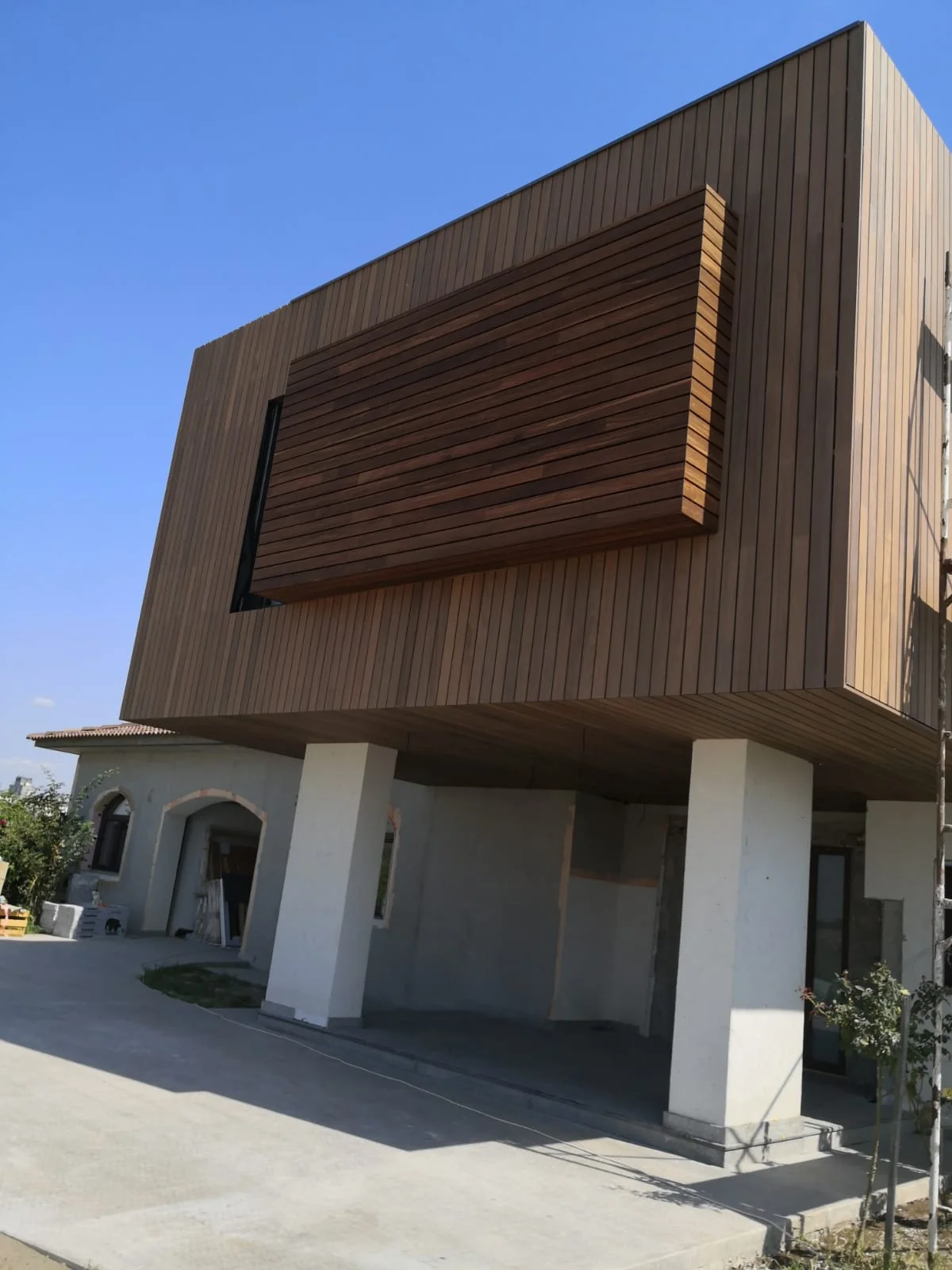 Tărtășești Ayous & Jaya House - ventilated facade - Tărtășești - Floors4You