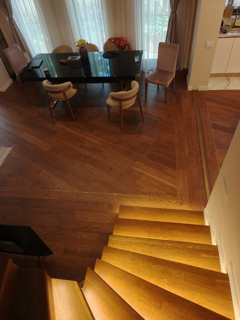 Warm Interior House 6