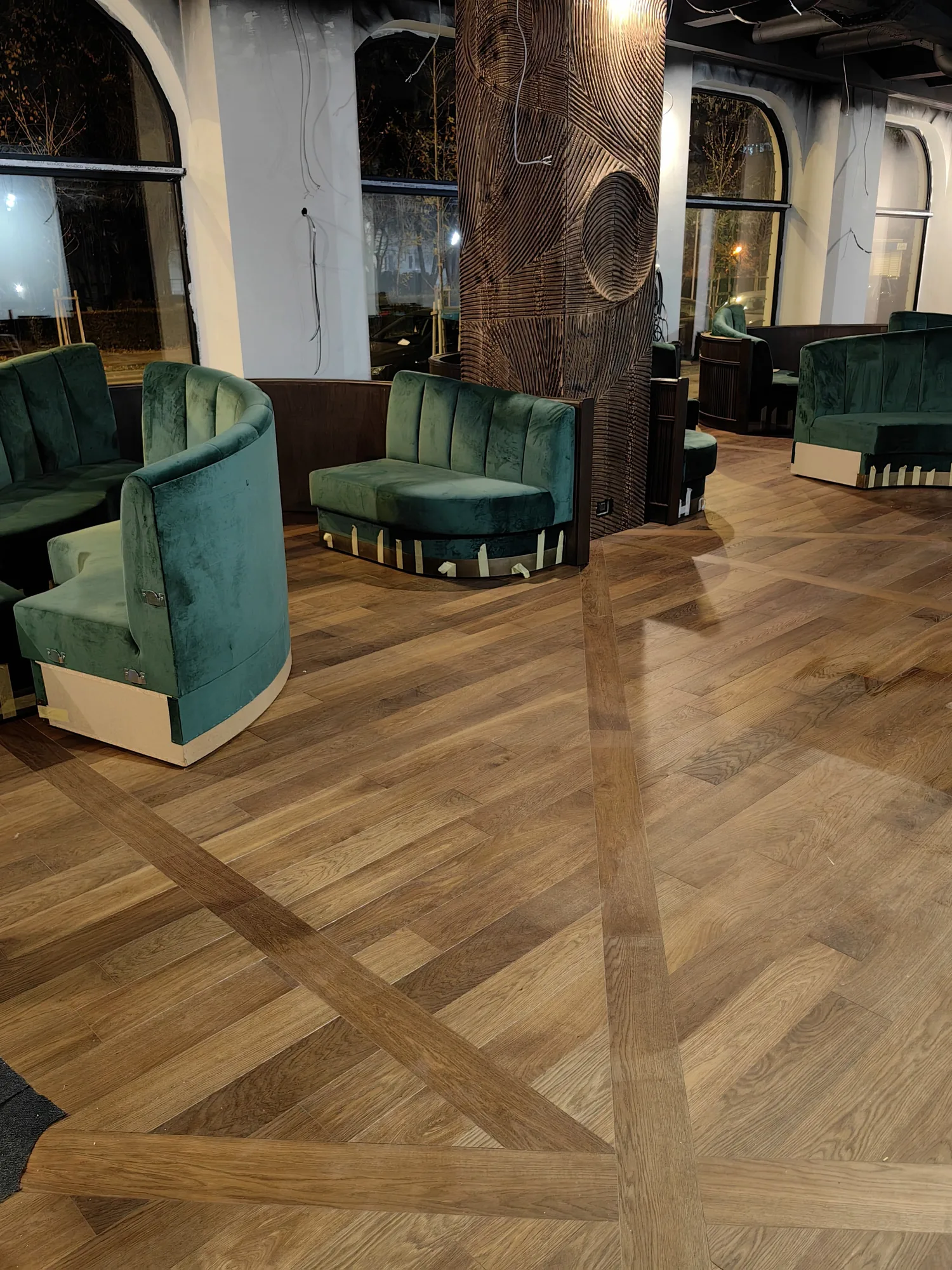 Margo Restaurant – parchet și scări – Constanța – Floors4You