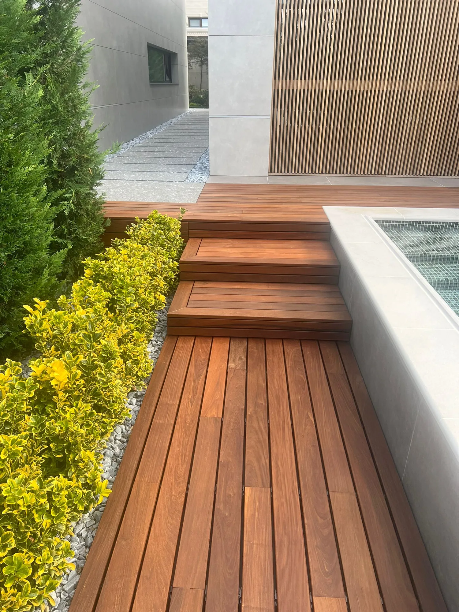 Chișinău Pool Villa - decking and cladding - Chișinău, Republic of Moldova - Floors4You