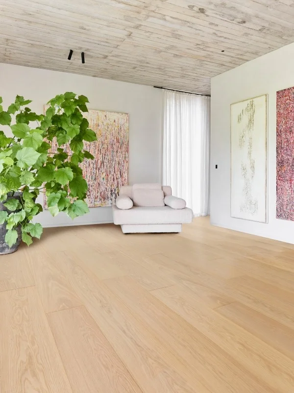 Oak Plank 600×240×14/3 mm