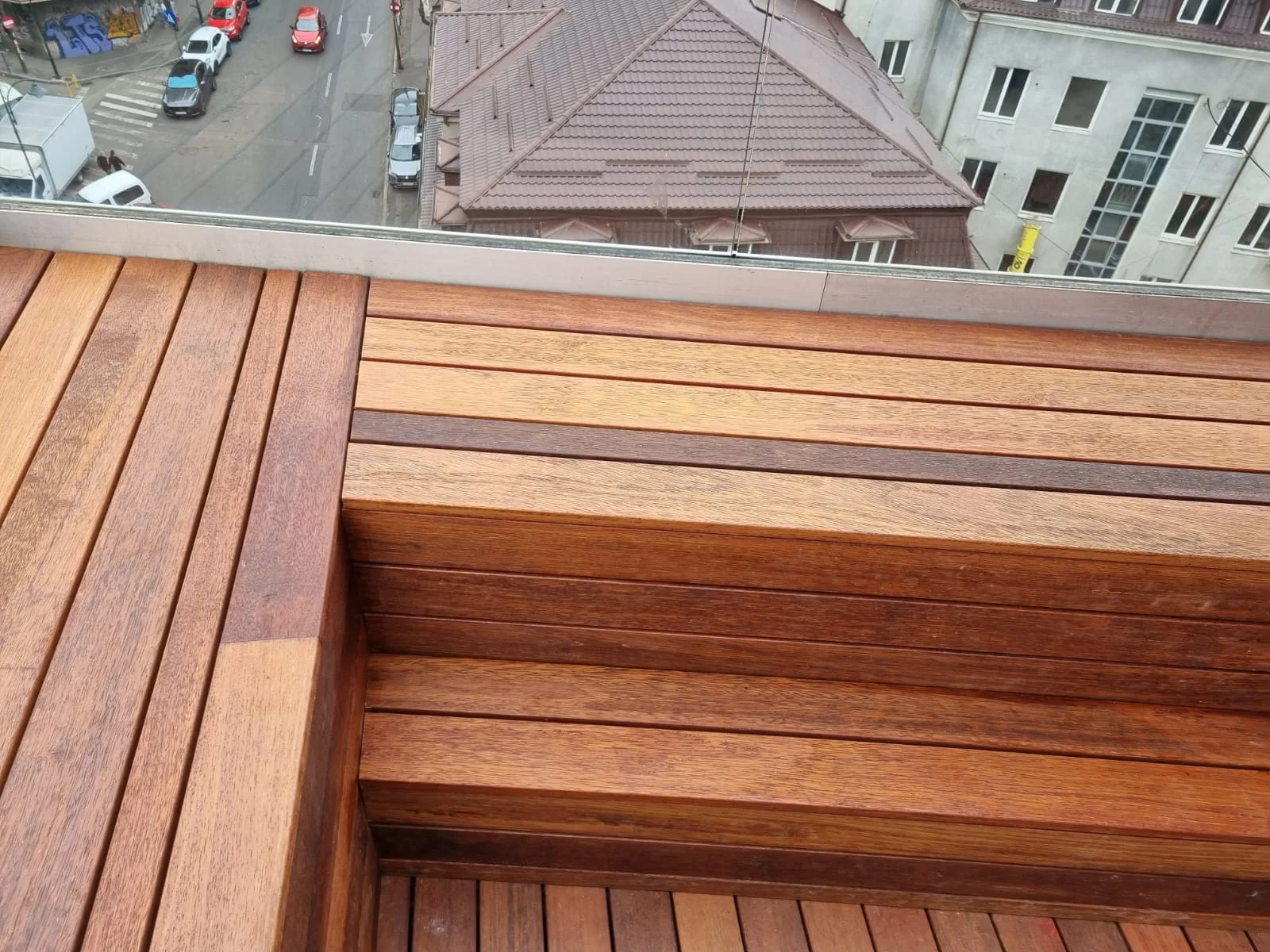 Merbau Rooftop Terrace – deck Merbau pe terasă de bloc – București – Floors4You