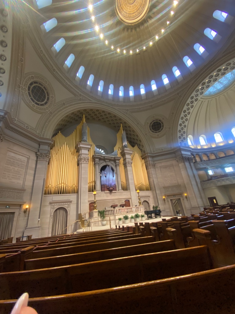 Organ pipes and sanctuary