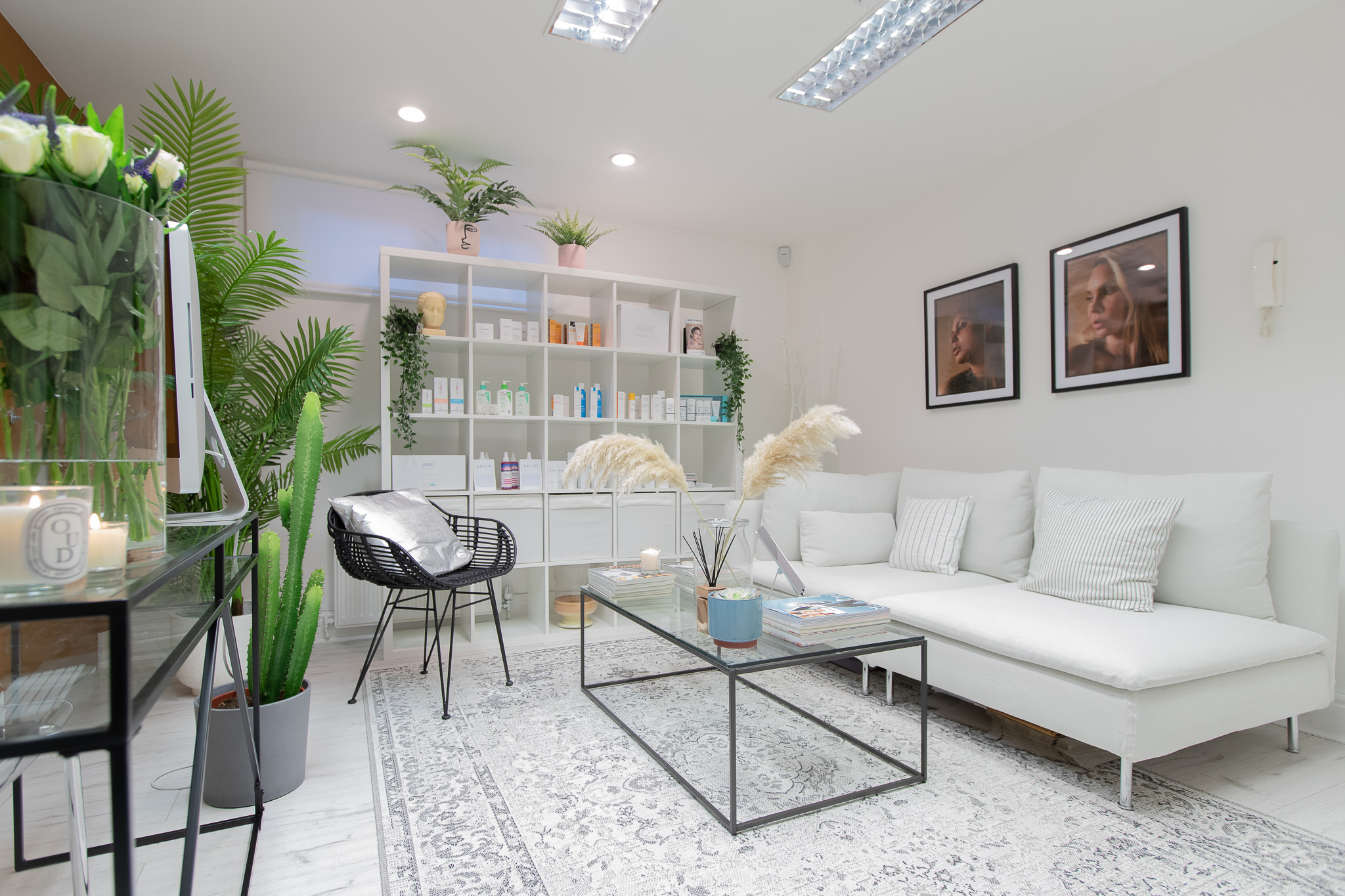 Skiin clinic interior, Manchester