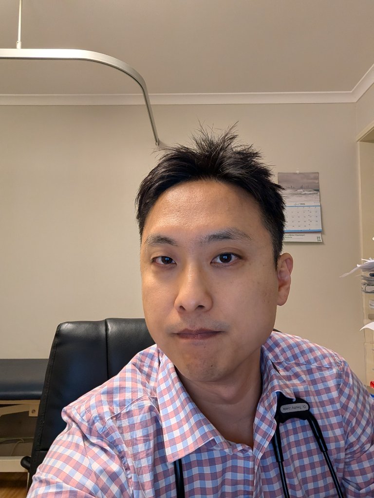 Dr Timothy Uyeda