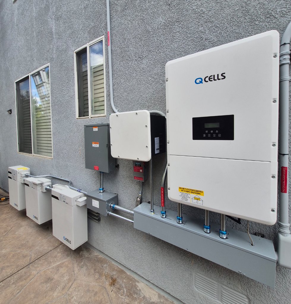 Q CELLS Inverter & Battery Storage System