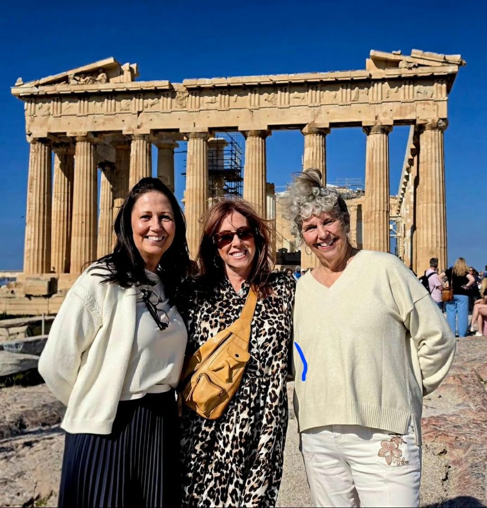 Three ladies at the Parthenon
