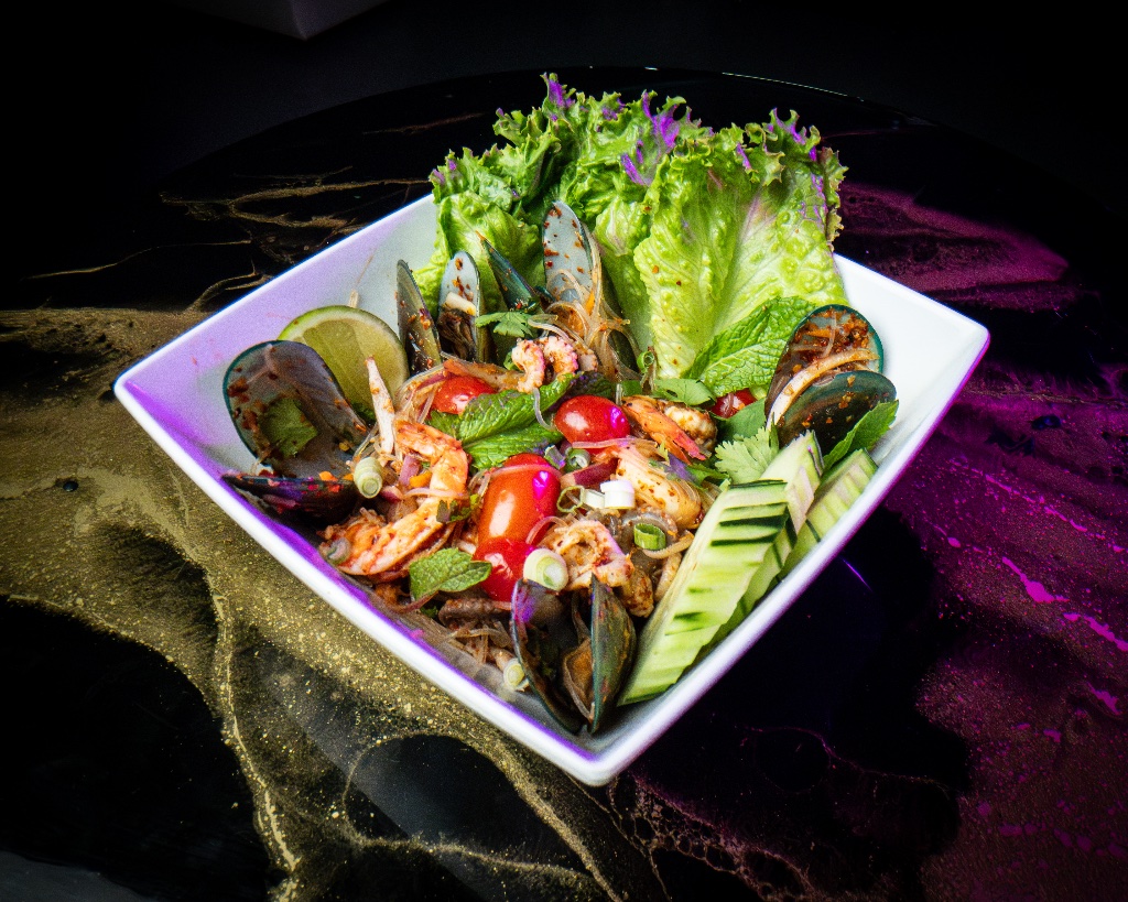 Seafood Salad (Yum Talay)