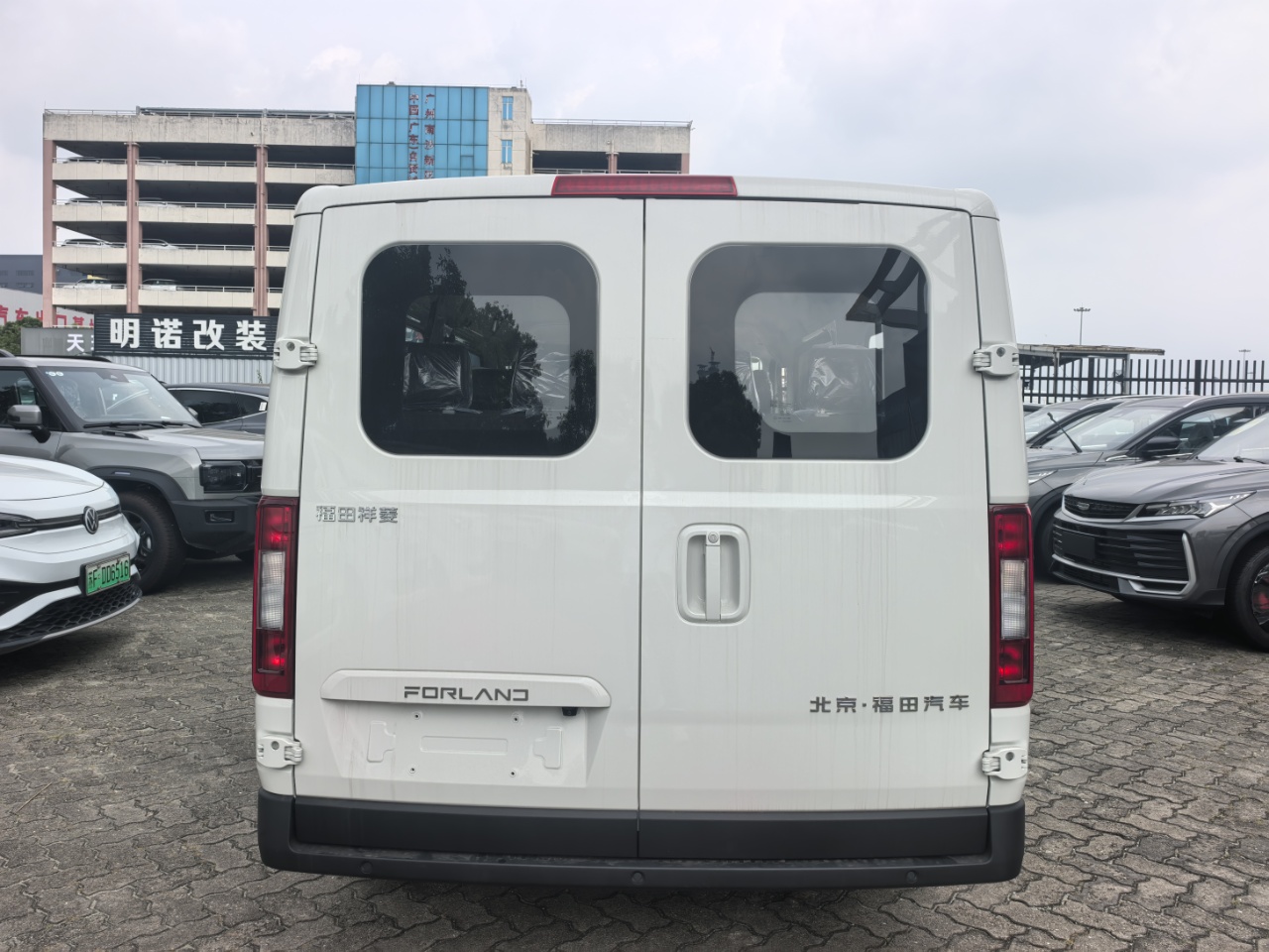 FOTON XIANGBLING U8 FURGONETA FORLAND thumb 4