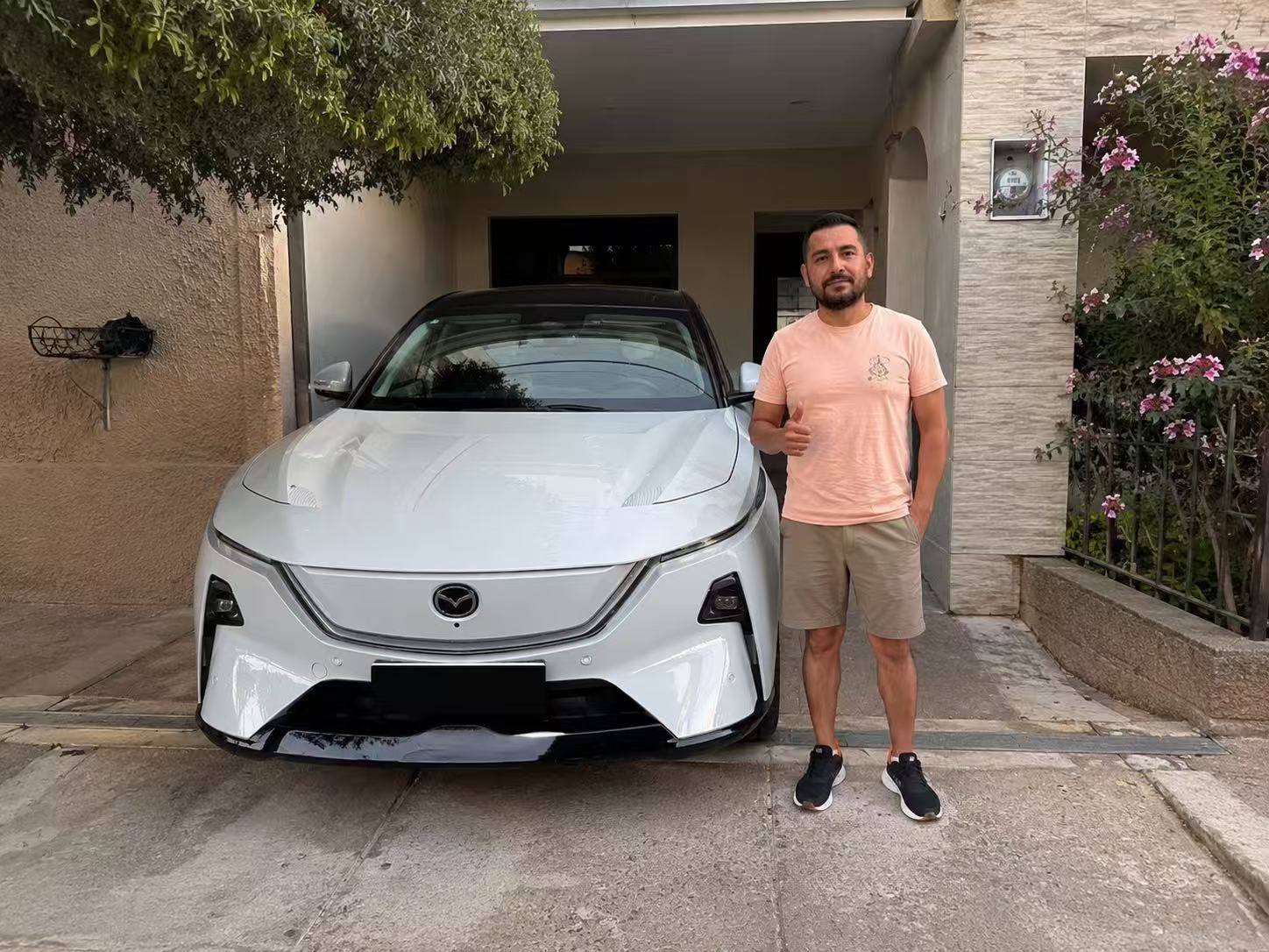 Carlos Espinoza 