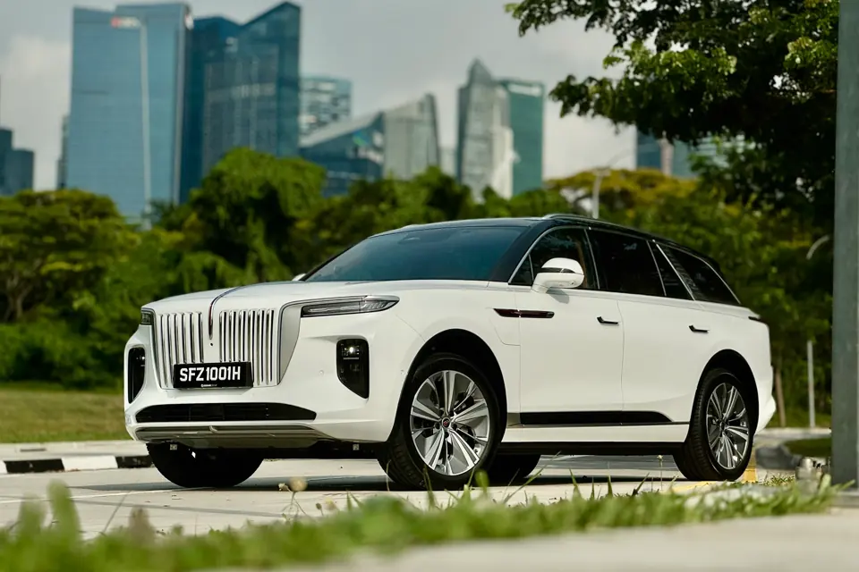 HONGQI E-HS9 2025