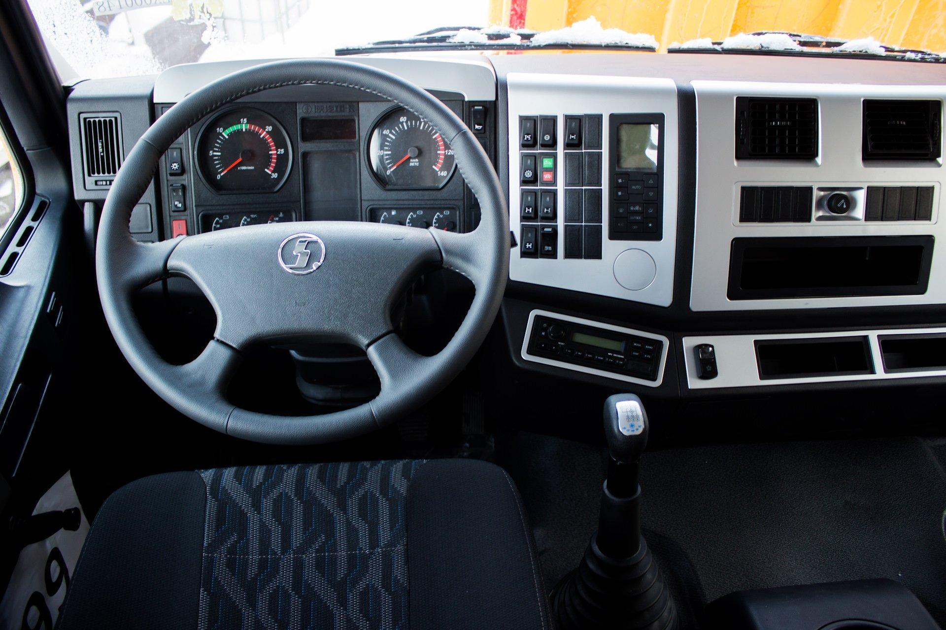 Shacman SHACMAN F3000 6x4 thumb 6