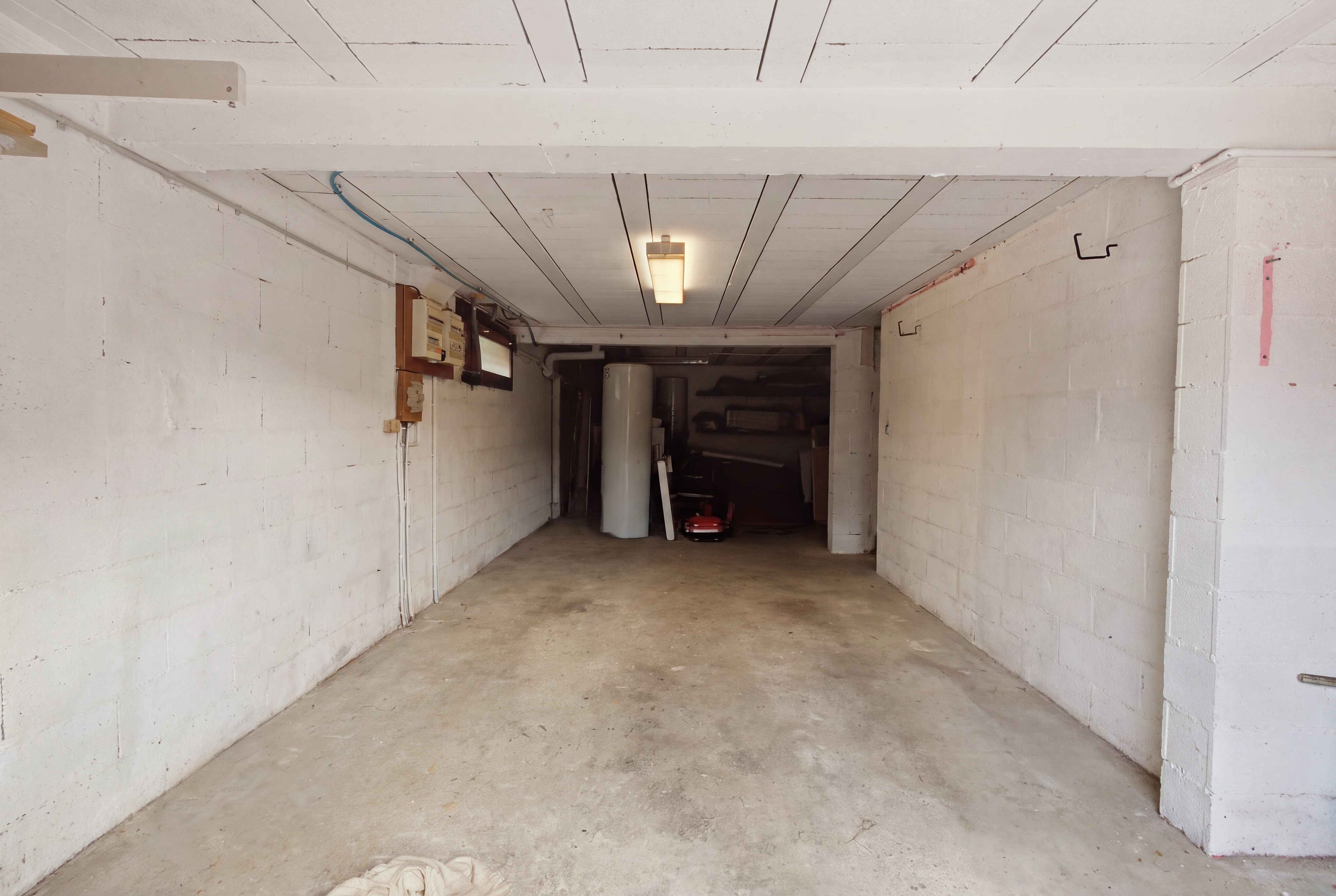 Maison familiale avec espace aménagé, grand garage et terrain – Saint-Égrève - 30