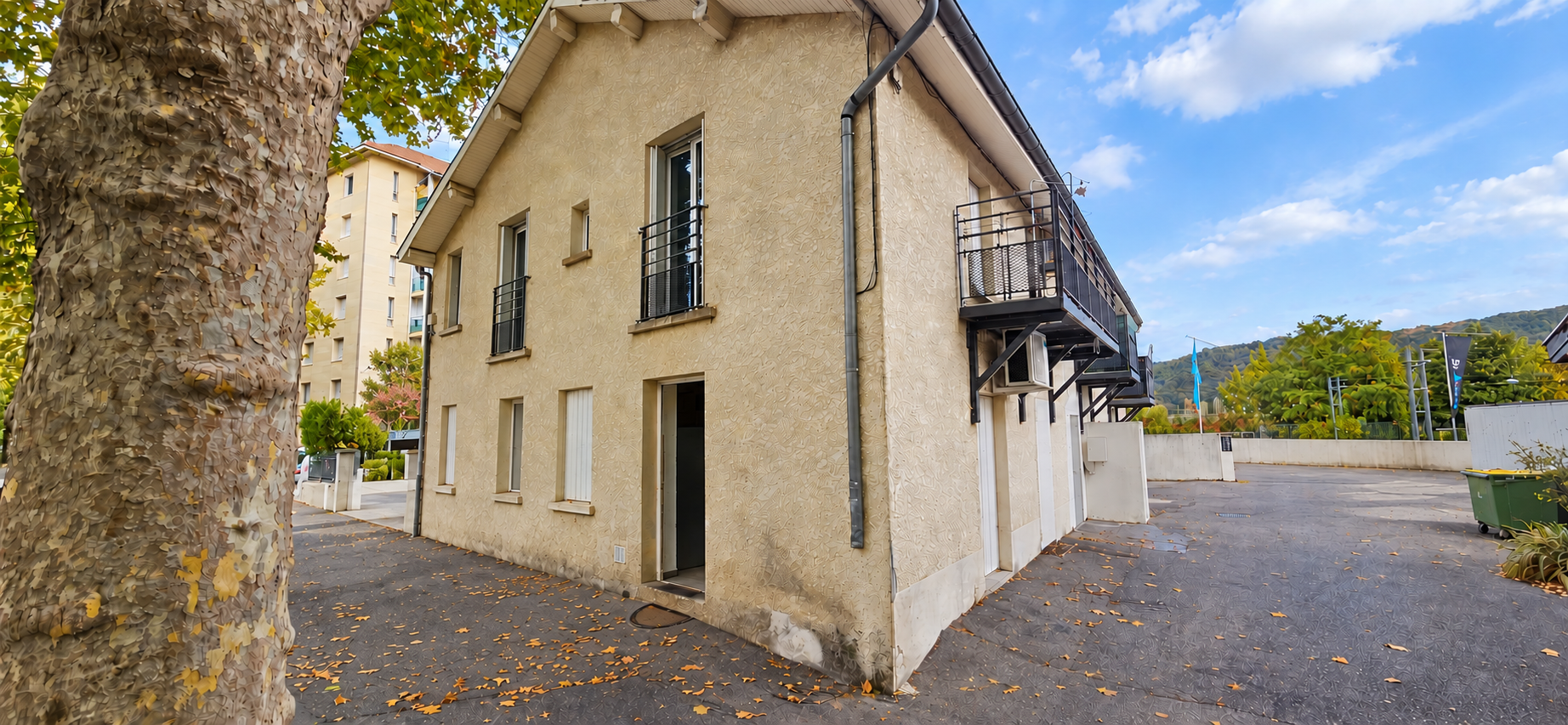 SPÉCIAL INVESTISSEUR – Immeuble entièrement loué – Rendement près de 10 % – 38800 Le Pont-de-Claix - 2