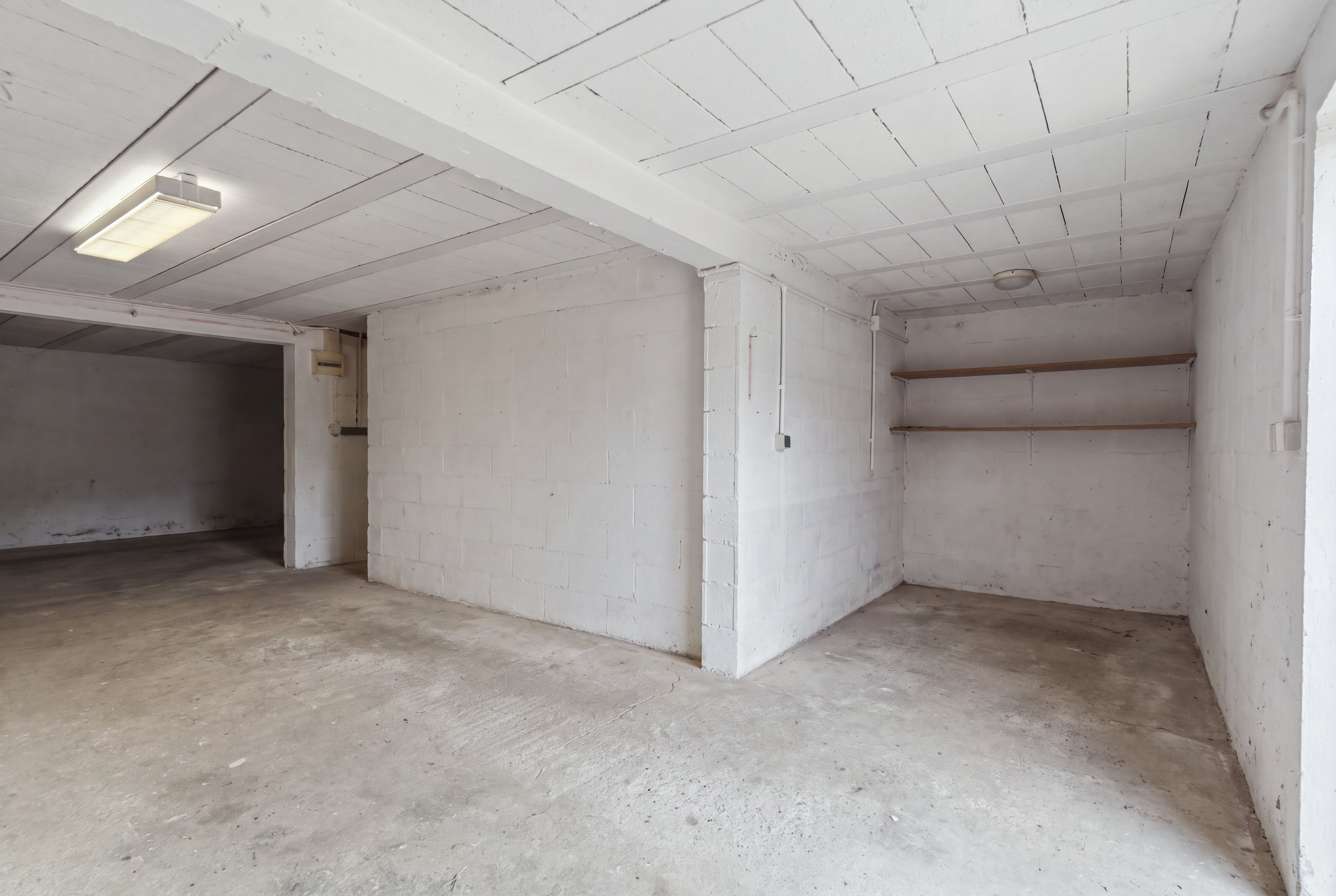 Maison familiale avec espace aménagé, grand garage et terrain – Saint-Égrève - 29