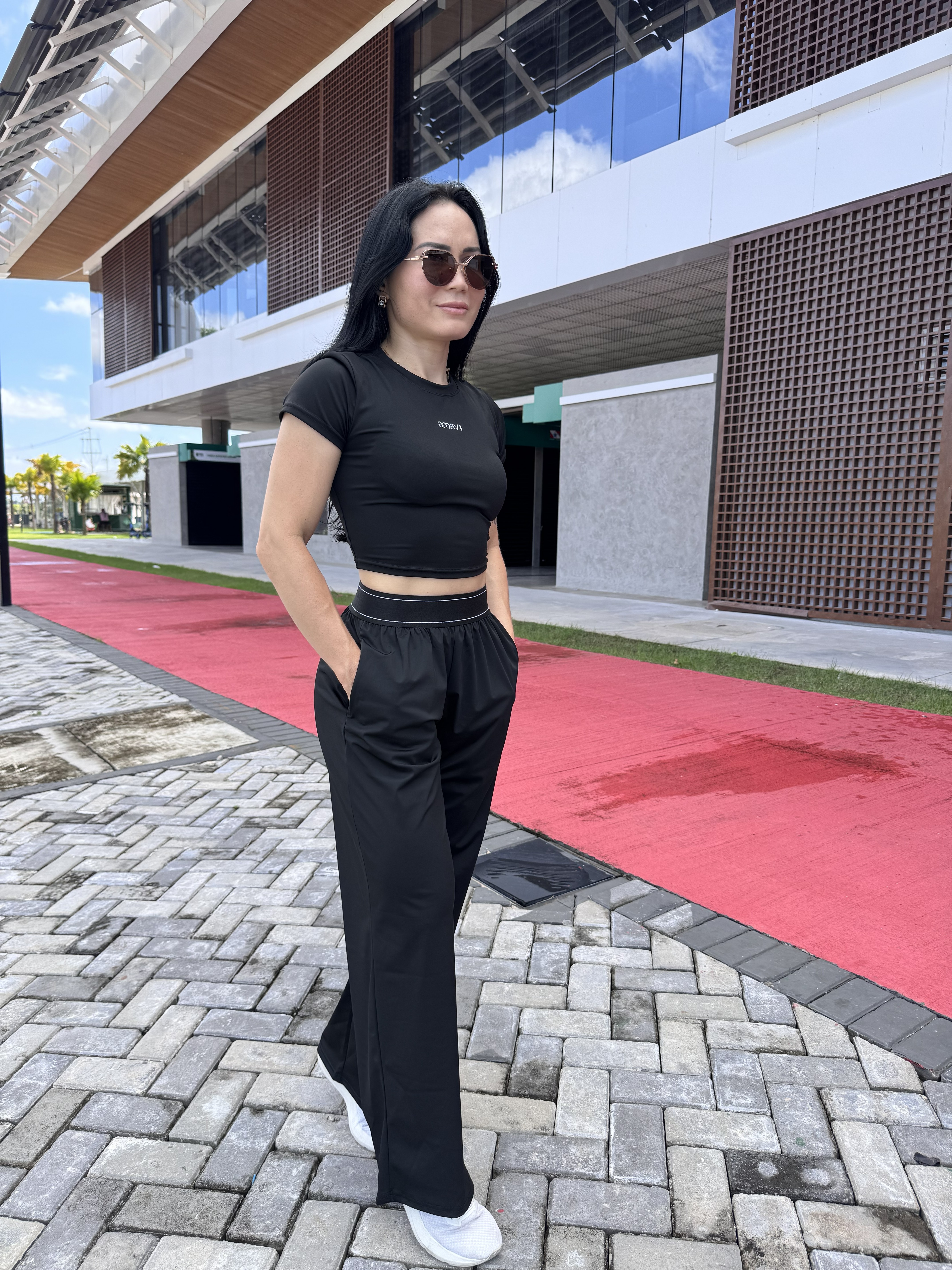  Calça Pantalona Esportiva