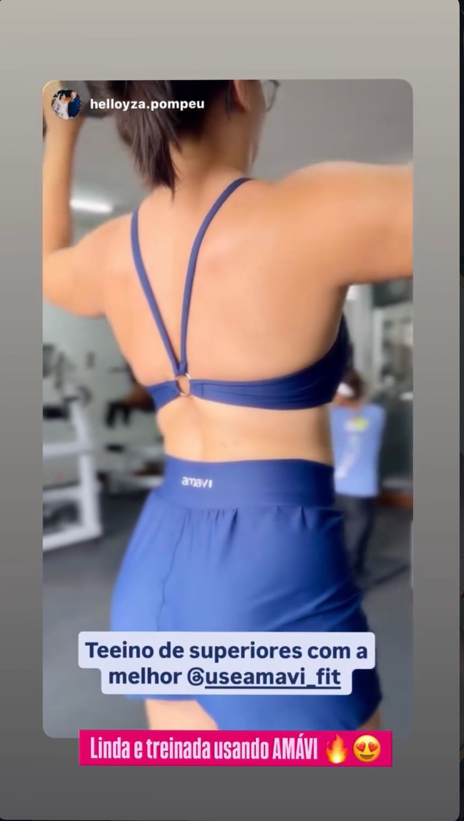 Helloyza usando AMAVI