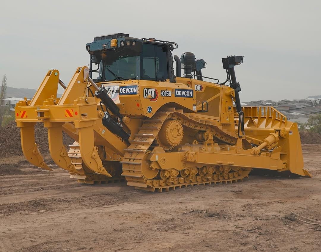 بلدوزر CAT D8