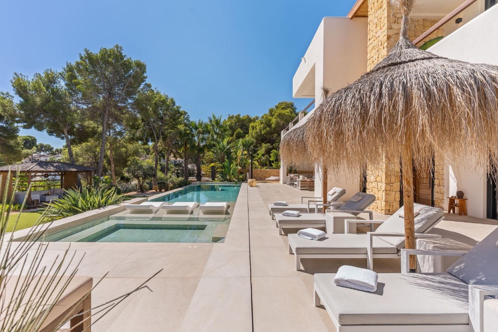 Luxury terrace renovation Costa Blanca outdoor living