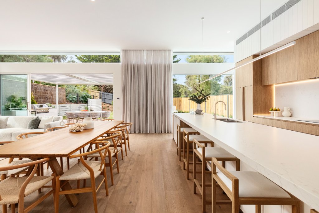 Kitchen and dining — Cutler & Co Architects