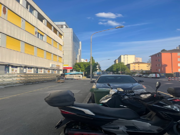 Parking place blanche 2