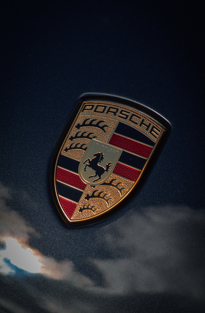 Porsche Crest — Painted Shield