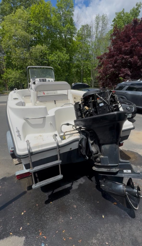 Marine service work 20
