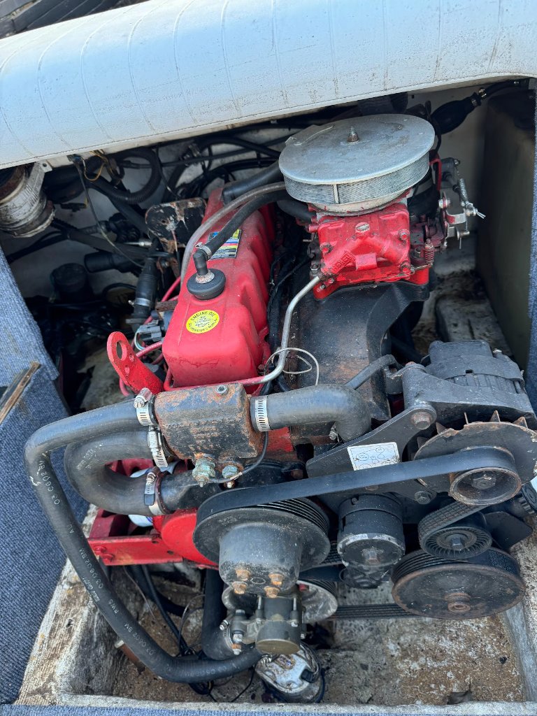 Marine service work 10