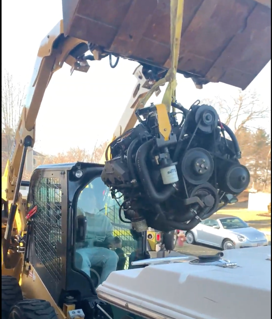 Marine service work 6