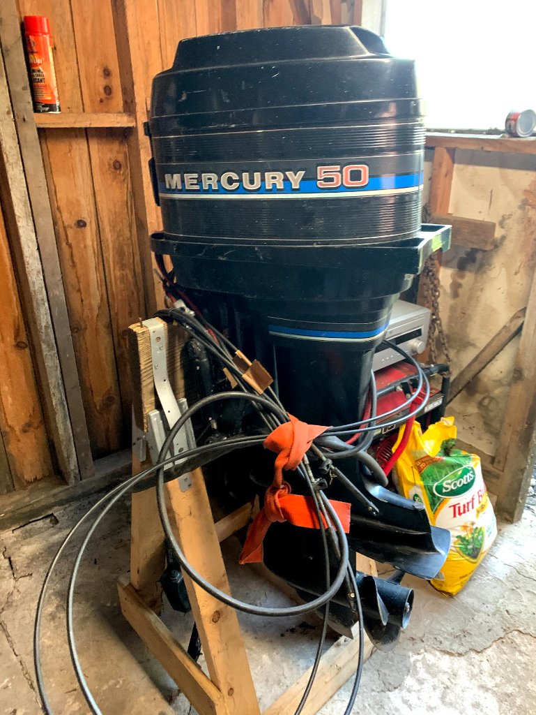 Marine service work 11