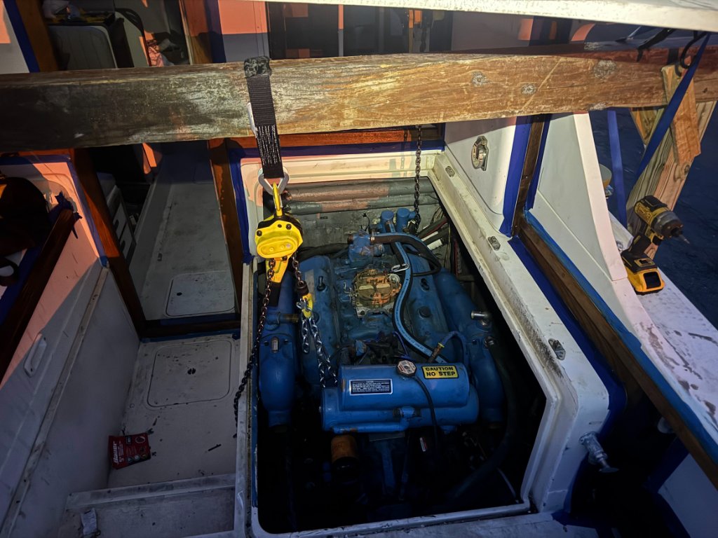 Marine service work 9